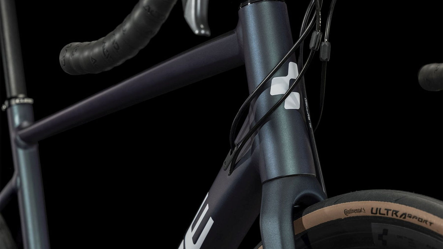 Cube Attain Road Bike