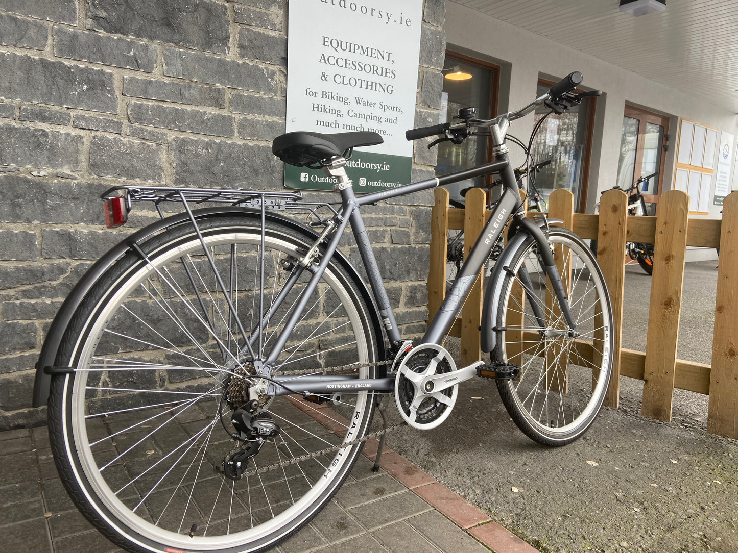 Raleigh Pioneer Low Step Hybrid Bike